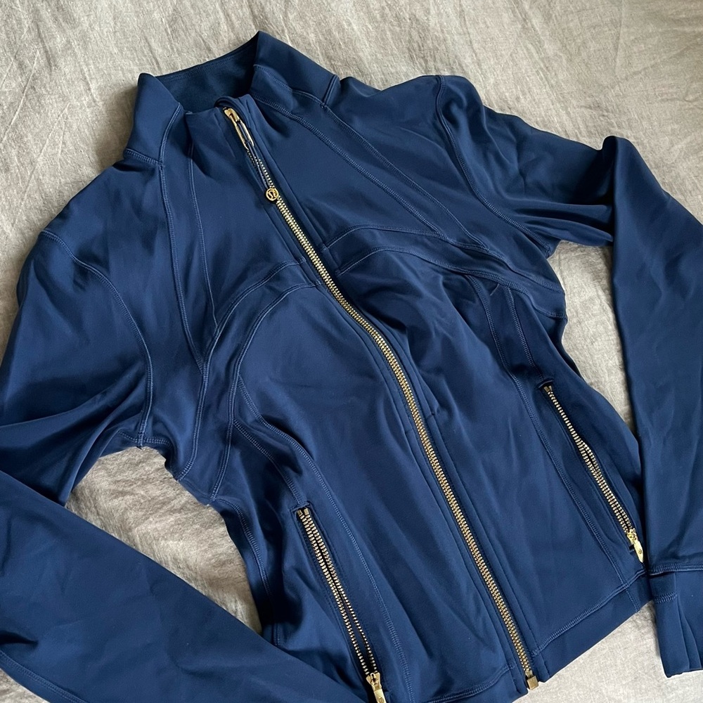 NEW lululemon define cropped jacket